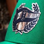 Obrazek Czapka Flexfit Lechia Gdańsk Herb zielona dziecięca